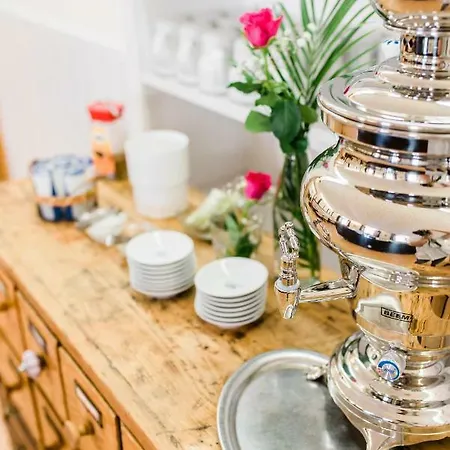 威登霍夫酒店 3*